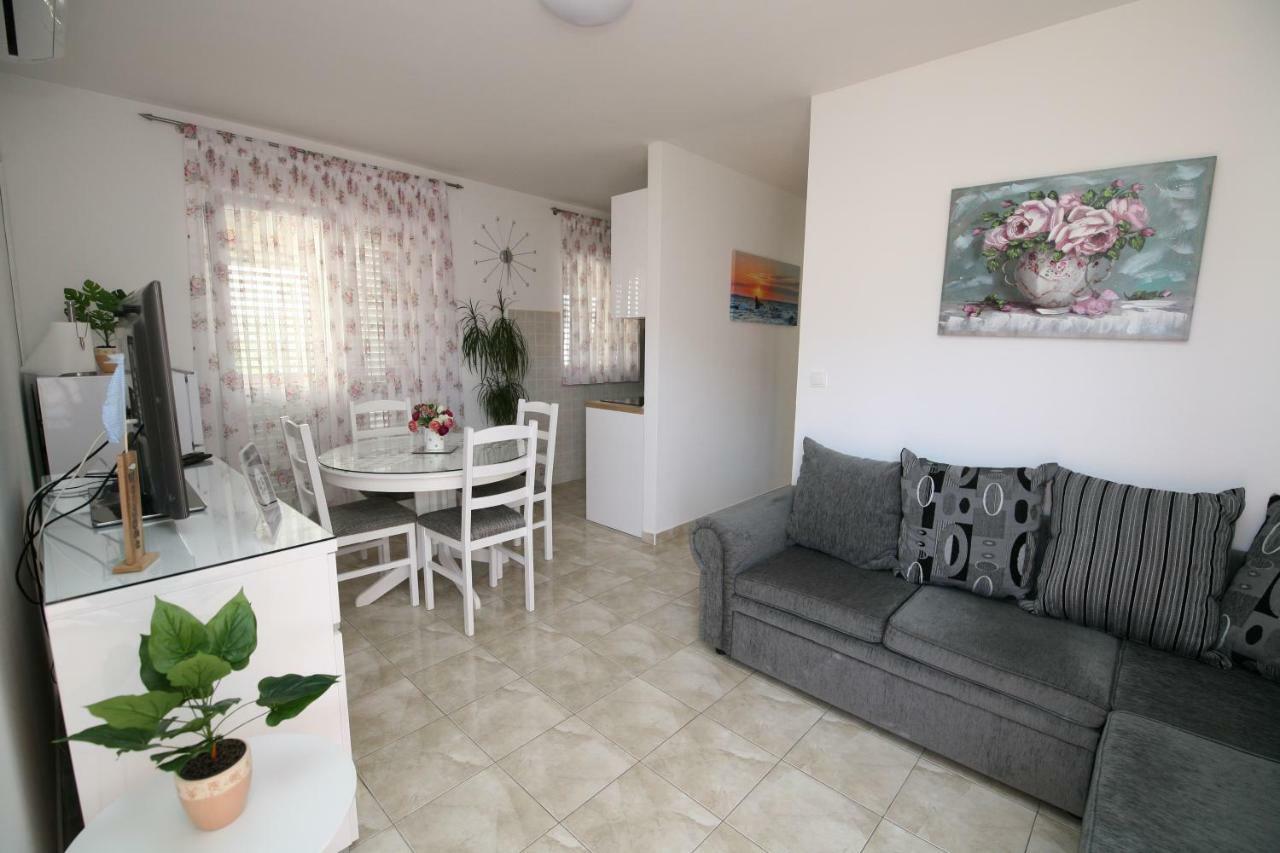 Apartman Mirica Salona Kültér fotó